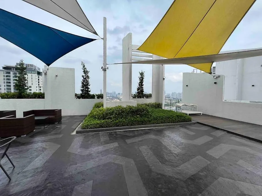 Bliss Cozy Home 3Rooms 6Pax 2Carpark 24H7D Easy Self Access Kuala Lumpur Apartment