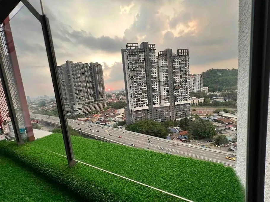 Bliss Cozy Home 3Rooms 6Pax 2Carpark 24H7D Easy Self Access Kuala Lumpur