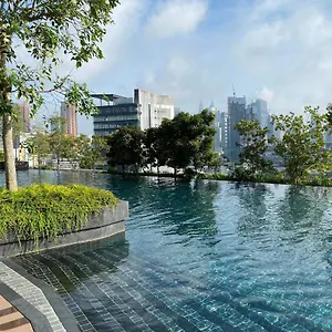  Апартаменты Infini Suites@ Continew Kl